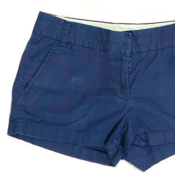 💥4/$25💥J. Crew Broken-in Low-Rise Navy Shorts 4 - Picture 3 of 8